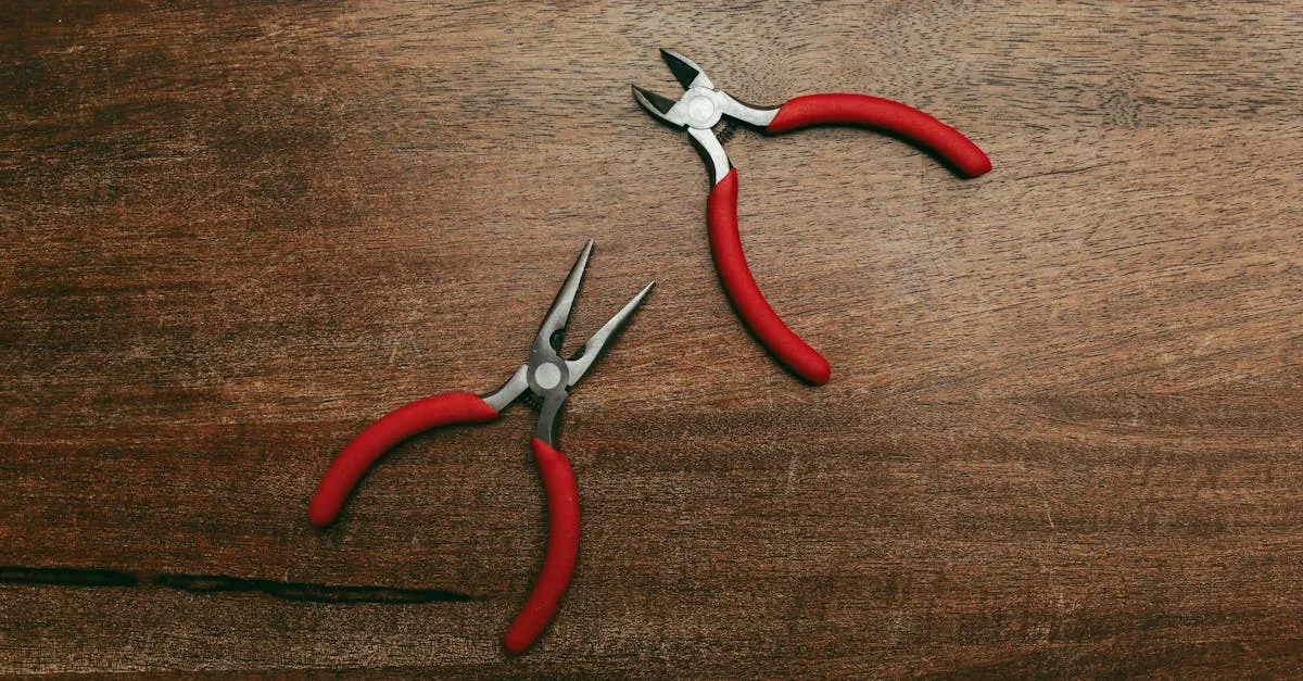 découvrez les outils essentiels indispensables pour améliorer votre productivité et simplifier vos tâches au quotidien.