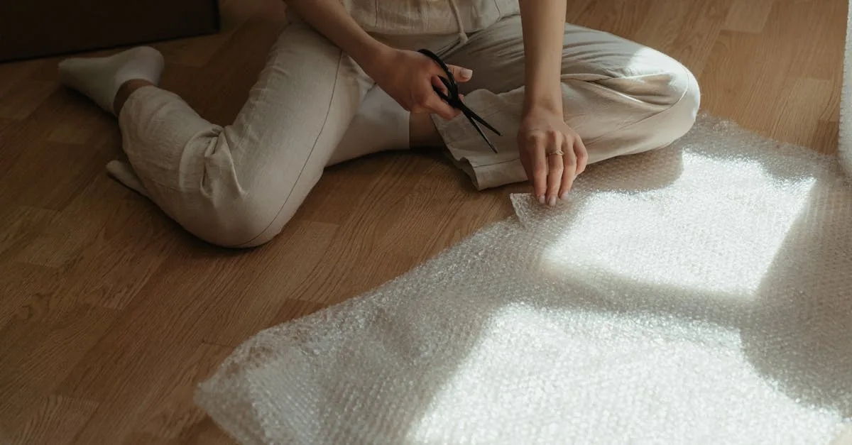 découvrez comment réparer efficacement une bâche en bulles d'air pour prolonger sa durée de vie et maintenir sa protection.