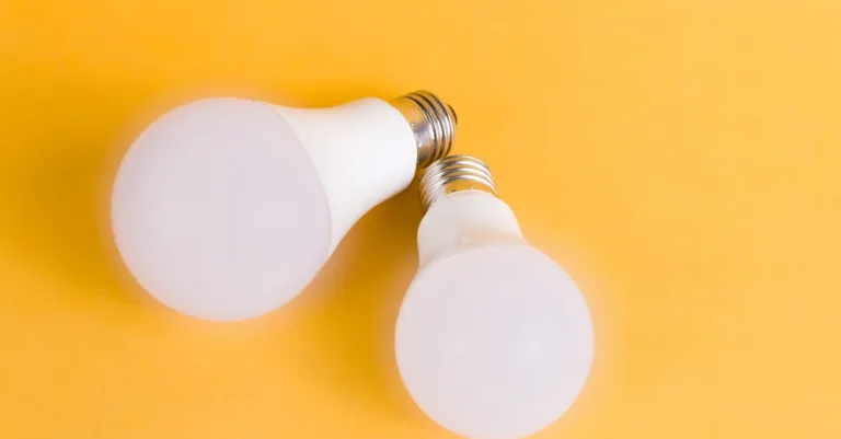 découvrez comment améliorer l'efficacité énergétique pour réduire votre consommation d'énergie, économiser de l'argent et préserver l'environnement.
