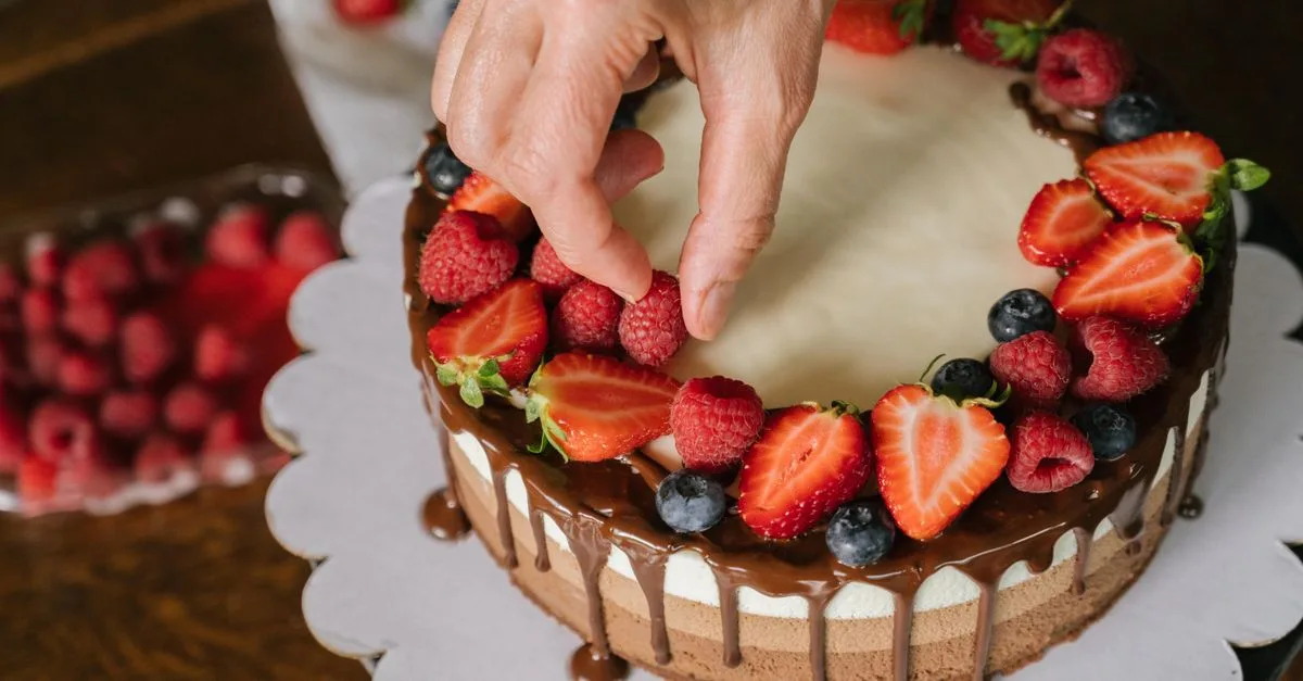 découvrez pourquoi un cake peut s'effondrer et comment éviter ce problème pour réussir vos pâtisseries à tous les coups.