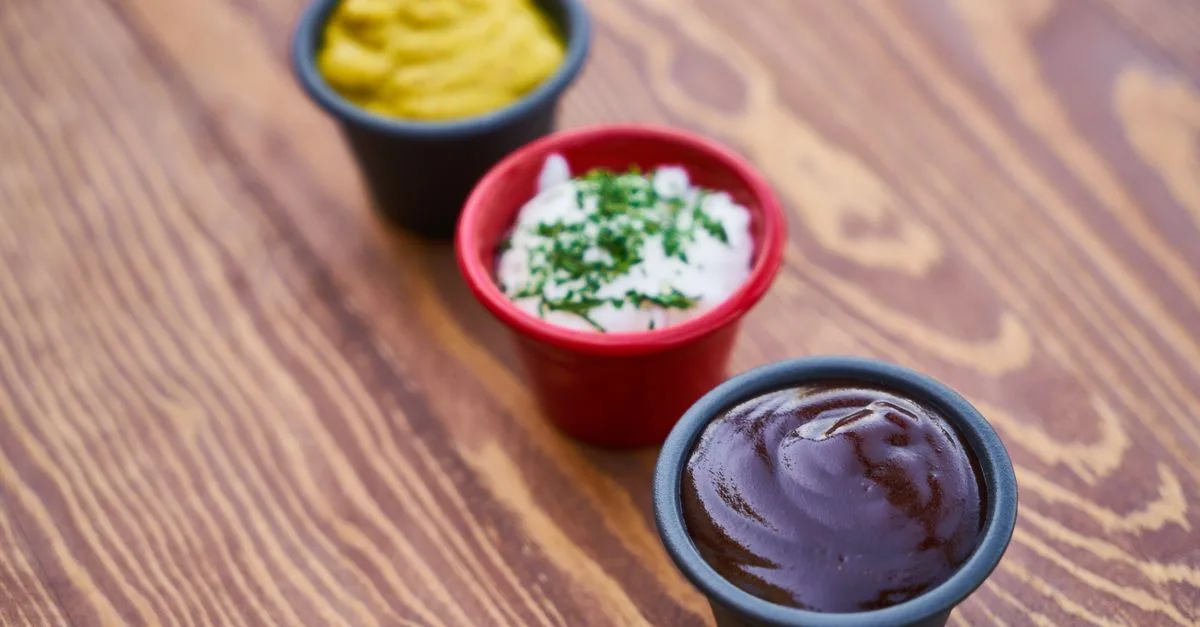 découvrez comment épaissir une sauce sans utiliser de farine ni de crème, grâce à des alternatives simples et naturelles pour des plats savoureux et légers.