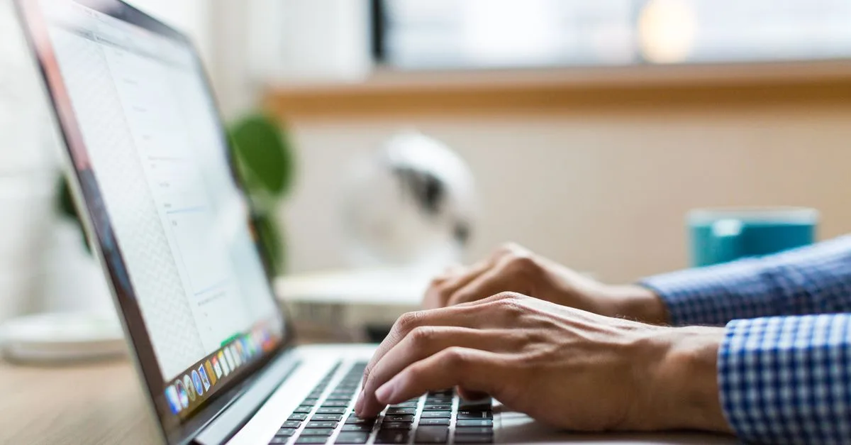 améliorez votre efficacité avec des conseils et outils essentiels pour optimiser votre productivité digitale au quotidien.