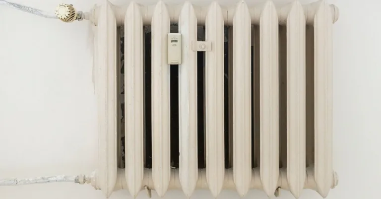 peinture spéciale radiateur pour une protection durable et une finition élégante. résiste à la chaleur et embellit vos chauffages.