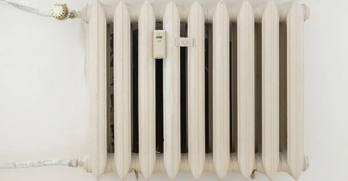 peinture spéciale radiateur pour une protection durable et une finition élégante. résiste à la chaleur et embellit vos chauffages.