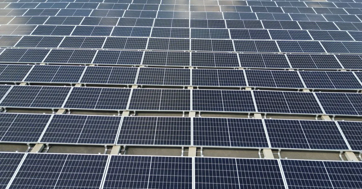 découvrez nos panneaux solaires performants pour une énergie renouvelable, économique et respectueuse de l'environnement.