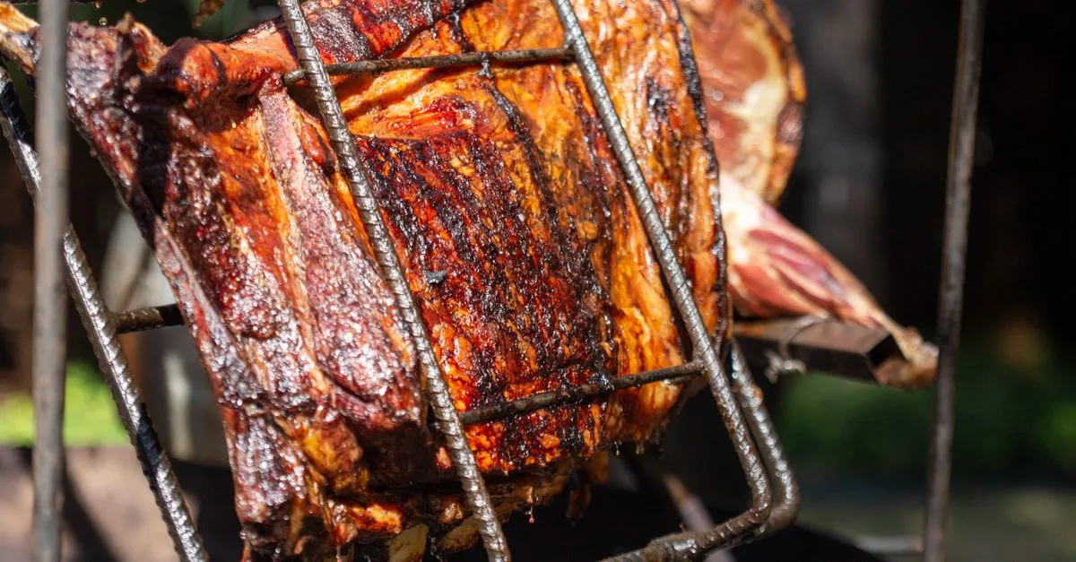 découvrez comment réaliser une rôtisserie maison savoureuse et facile à préparer pour des repas parfaits en famille ou entre amis.